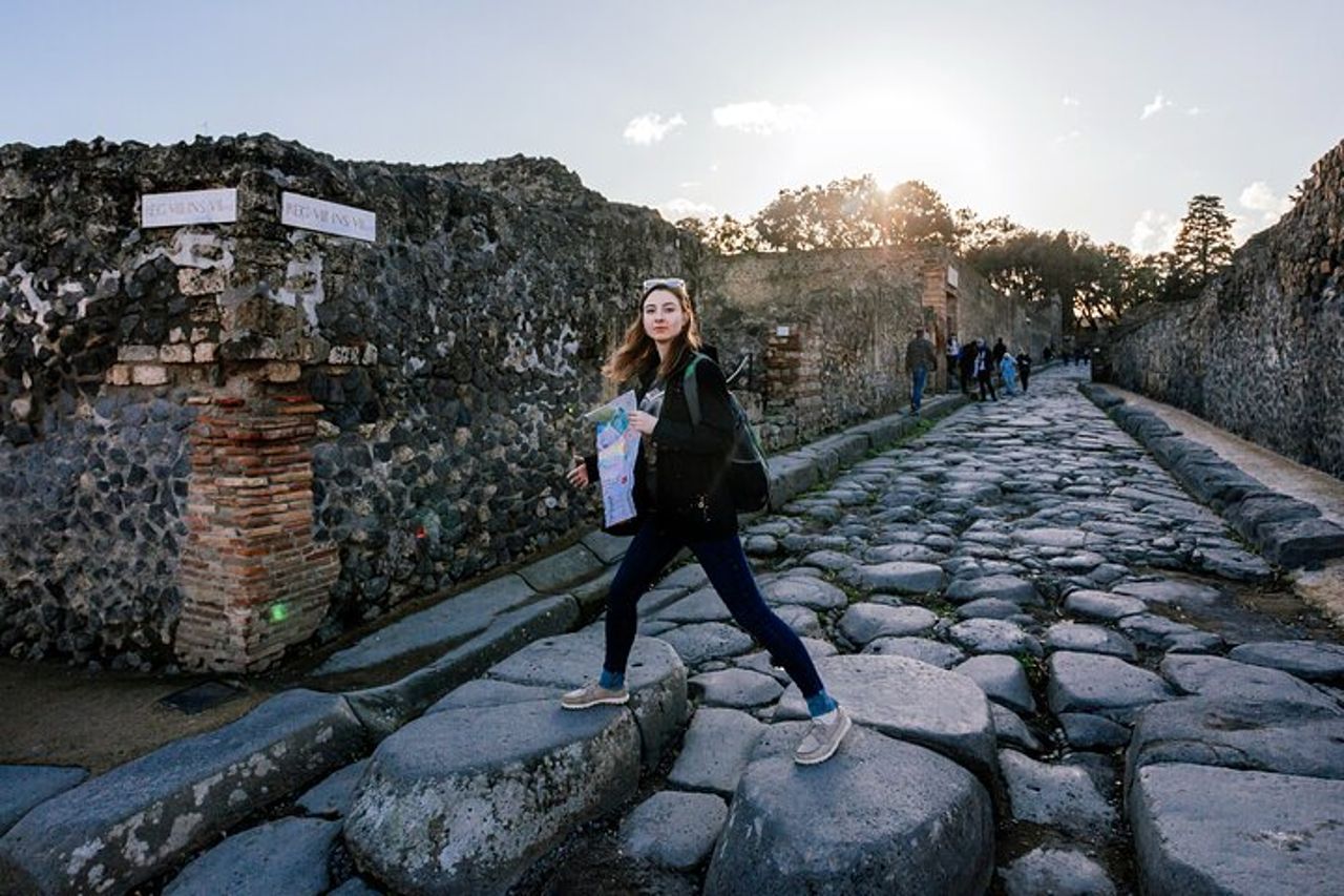 Tour Privato da Salerno per Vietri sul mare, Pompei e Paestum — 5