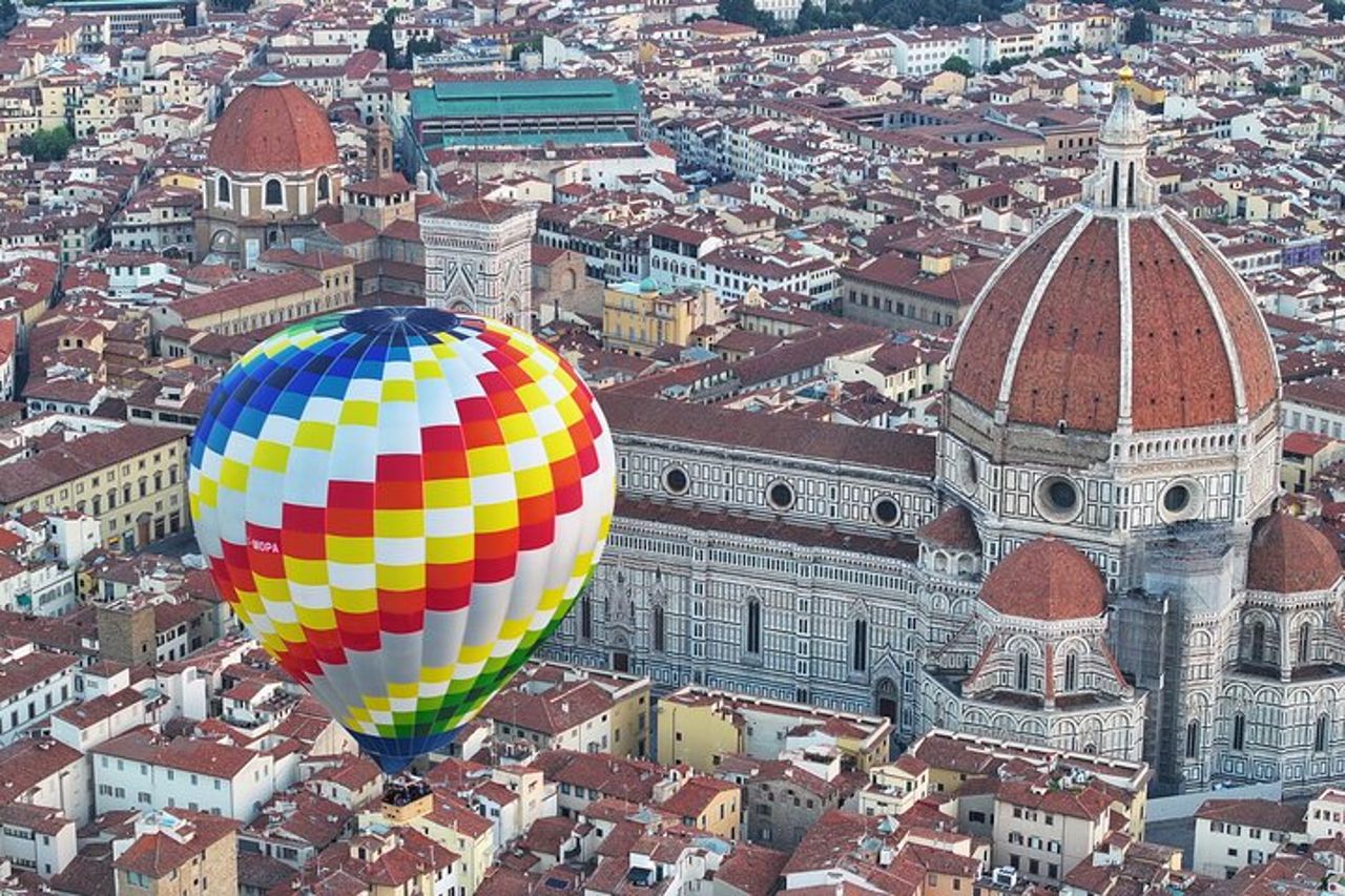 Hot-Air balloon Ride above Florence — 2