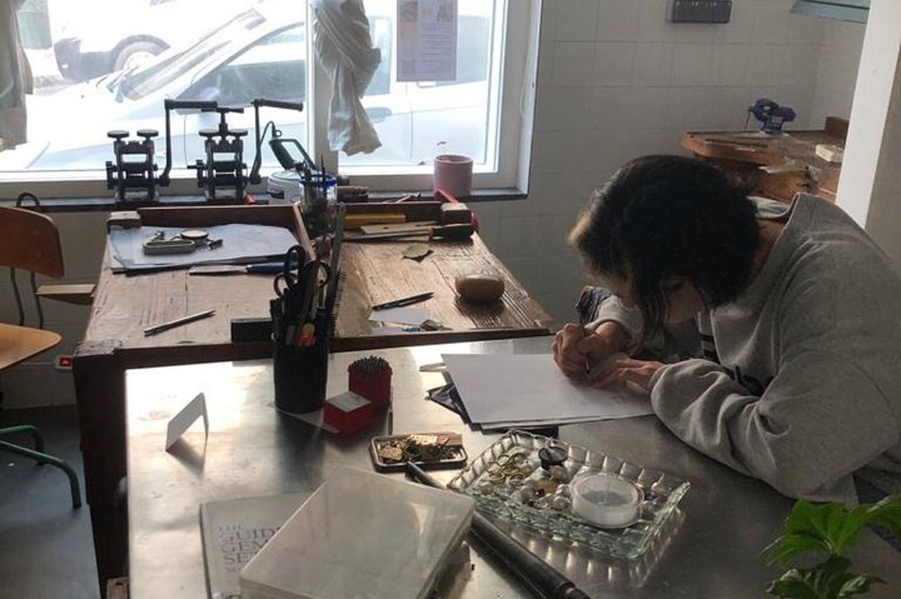 Laboratori privati di iniziazione alla gioielleria a Coruña — 8