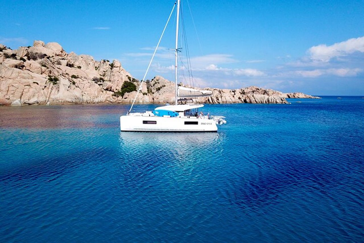 Crociera privata in catamarano all'arcipelago di la Maddalena — 3