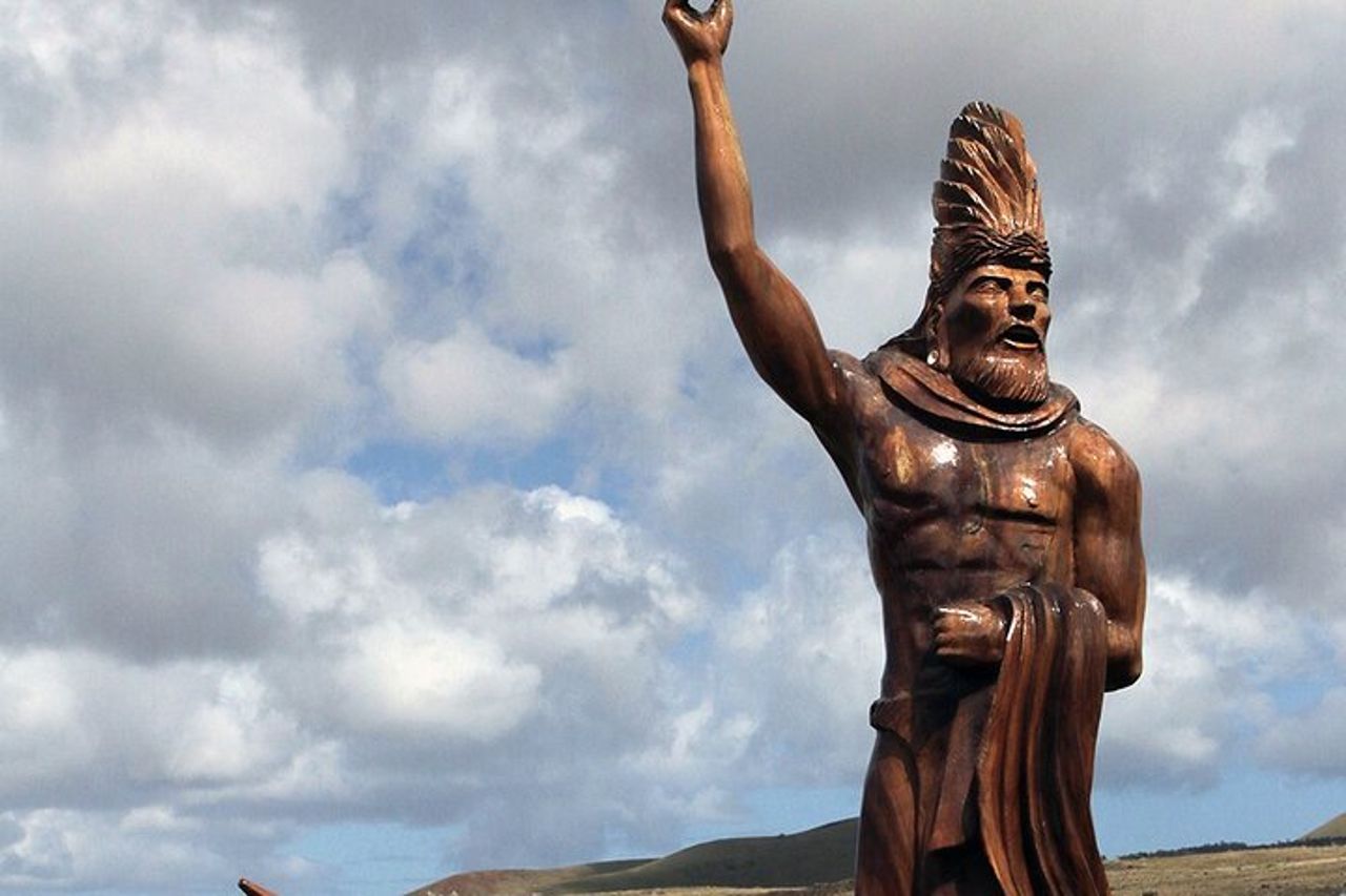 Tour di un'intera giornata a Hotu Matua da Vaihu ad Anakena — 3