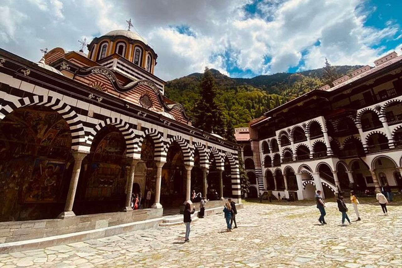Monastero di Rila e Chiesa di Boyana Tour di un giorno — 4