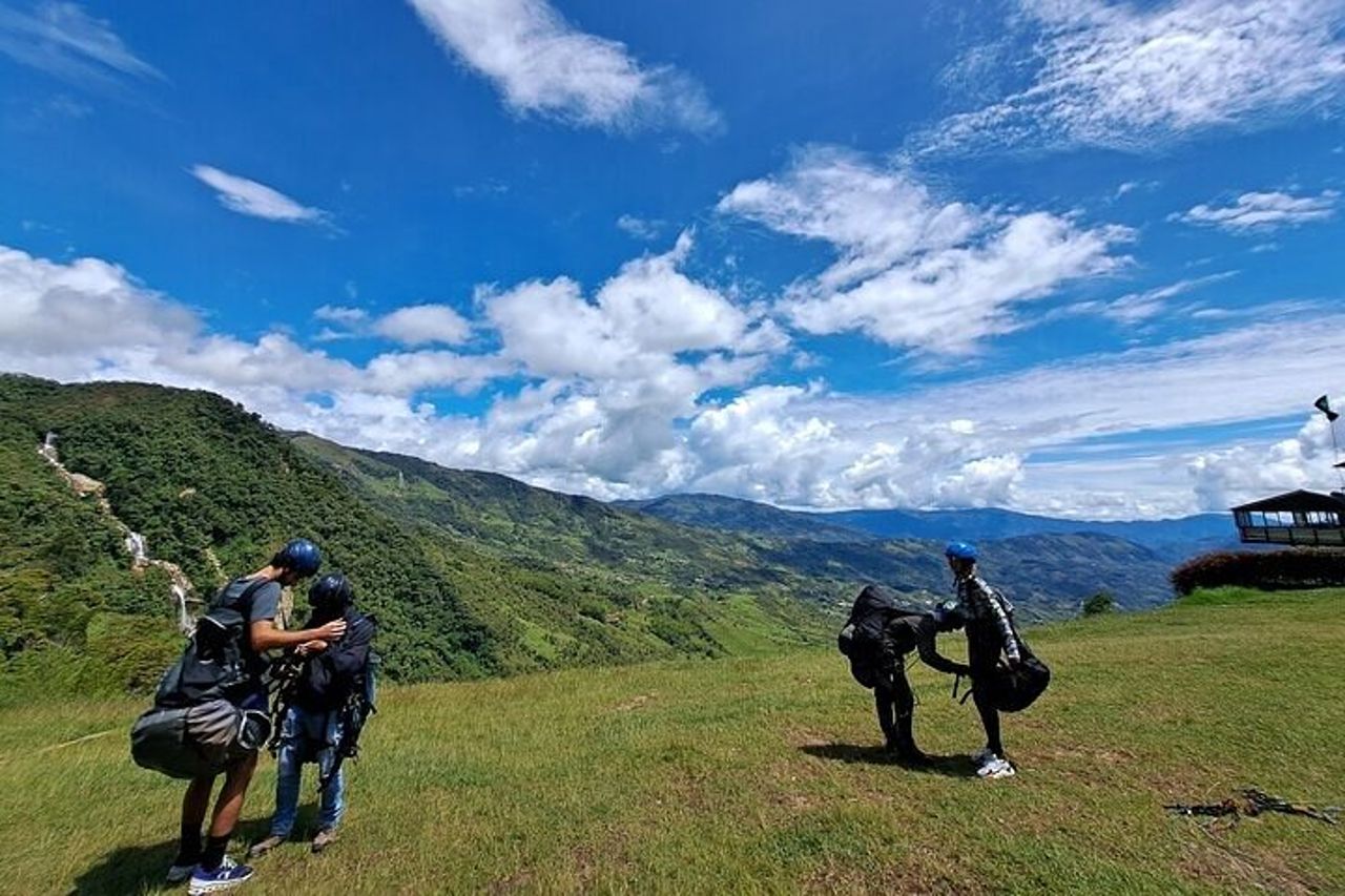 Esperienza privata di parapendio e cascata da Medellin Colombia — 4