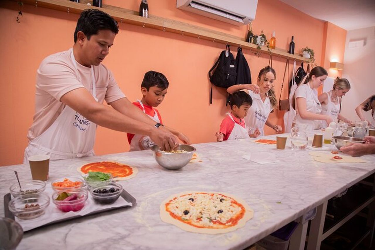 Florence Cooking Class L'arte di fare il gelato e la pizza autentica — 9