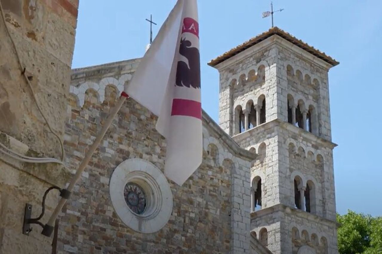 Castelli & Chianti Wine Experience – Piccolo gruppo da San Gimignano — 9