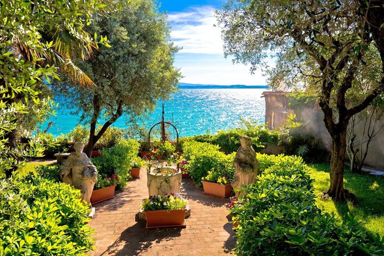Tour privato di Sirmione incantata: un romantico viaggio nel tempo — 7