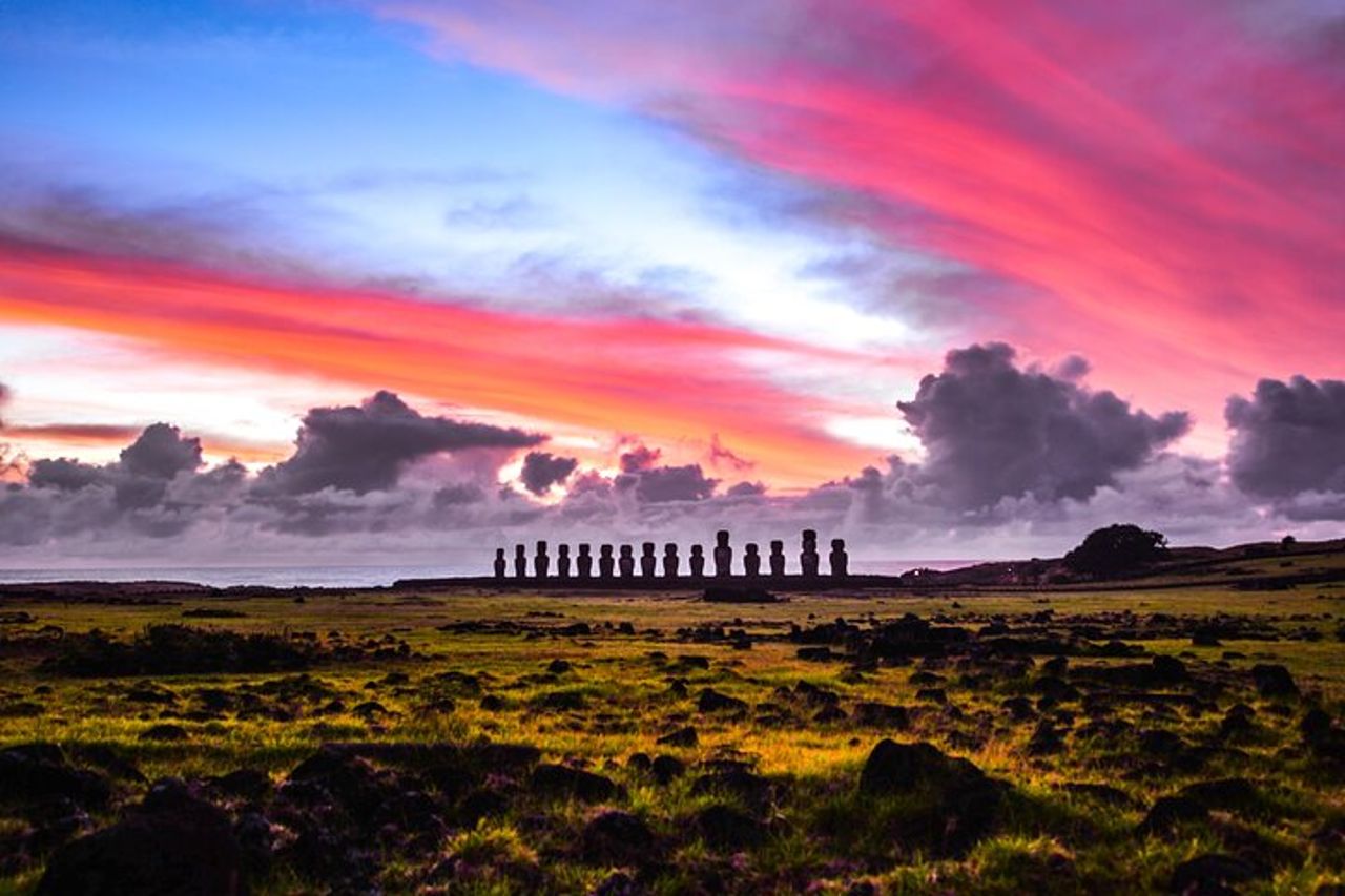 Tour di 2 giorni per piccoli gruppi nei monumenti Moai e nei percorsi storici — 3