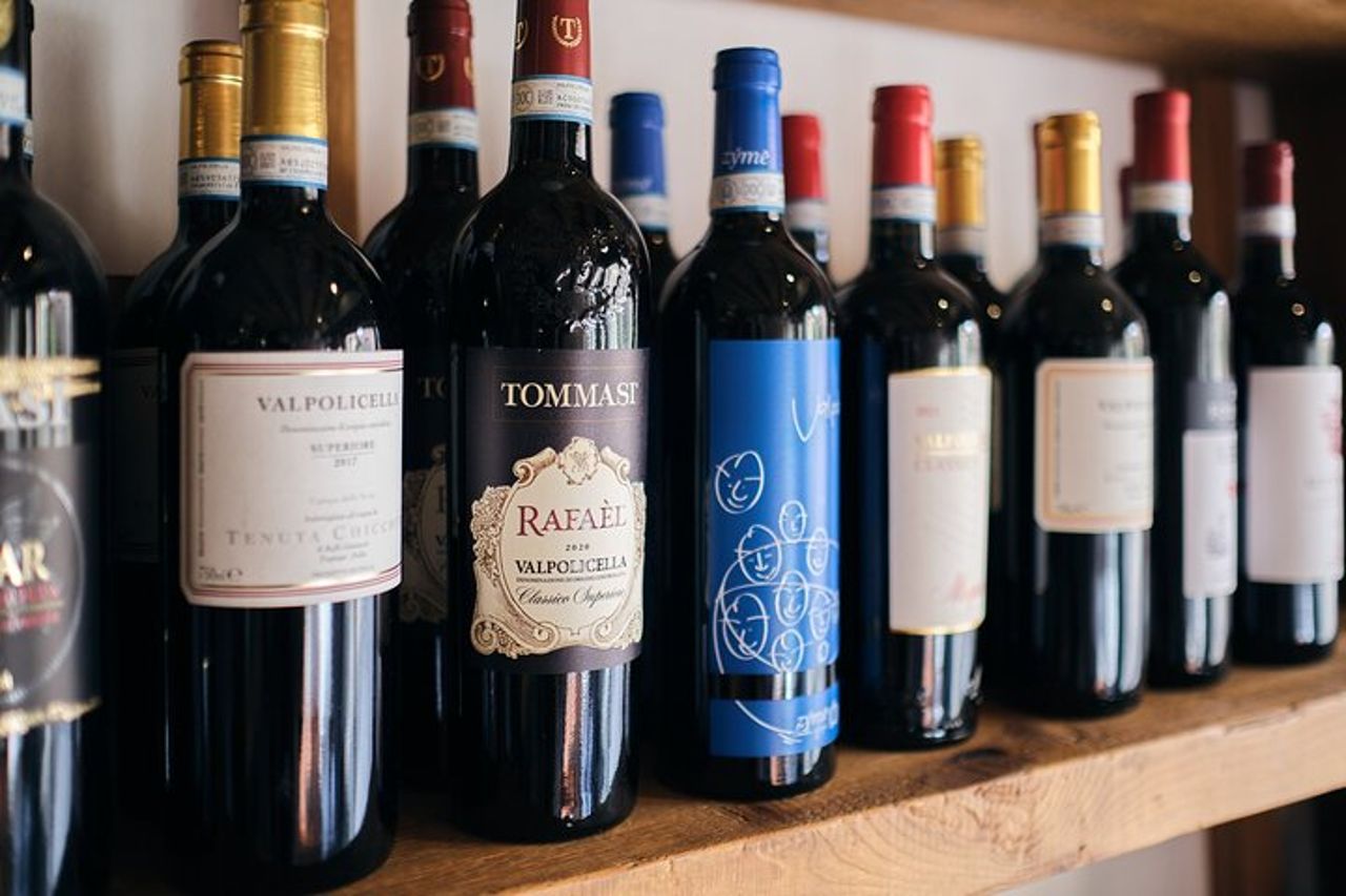 Degustazione di vini vicino alla Casa di Giulietta e all'Arena con Valpolicella — 6