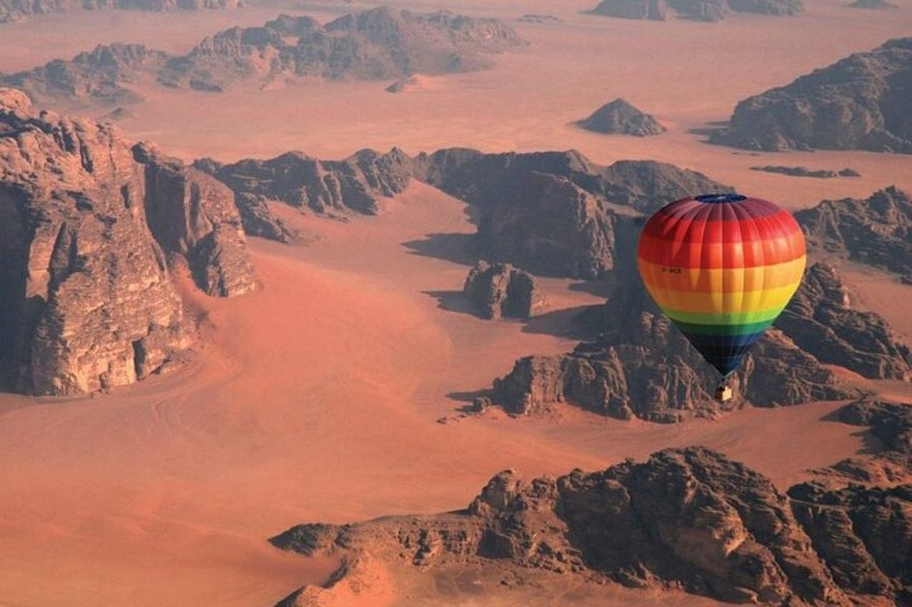 Escursione a terra Andata e ritorno dal porto di Aqaba a Petra e Wadi Rum — 3
