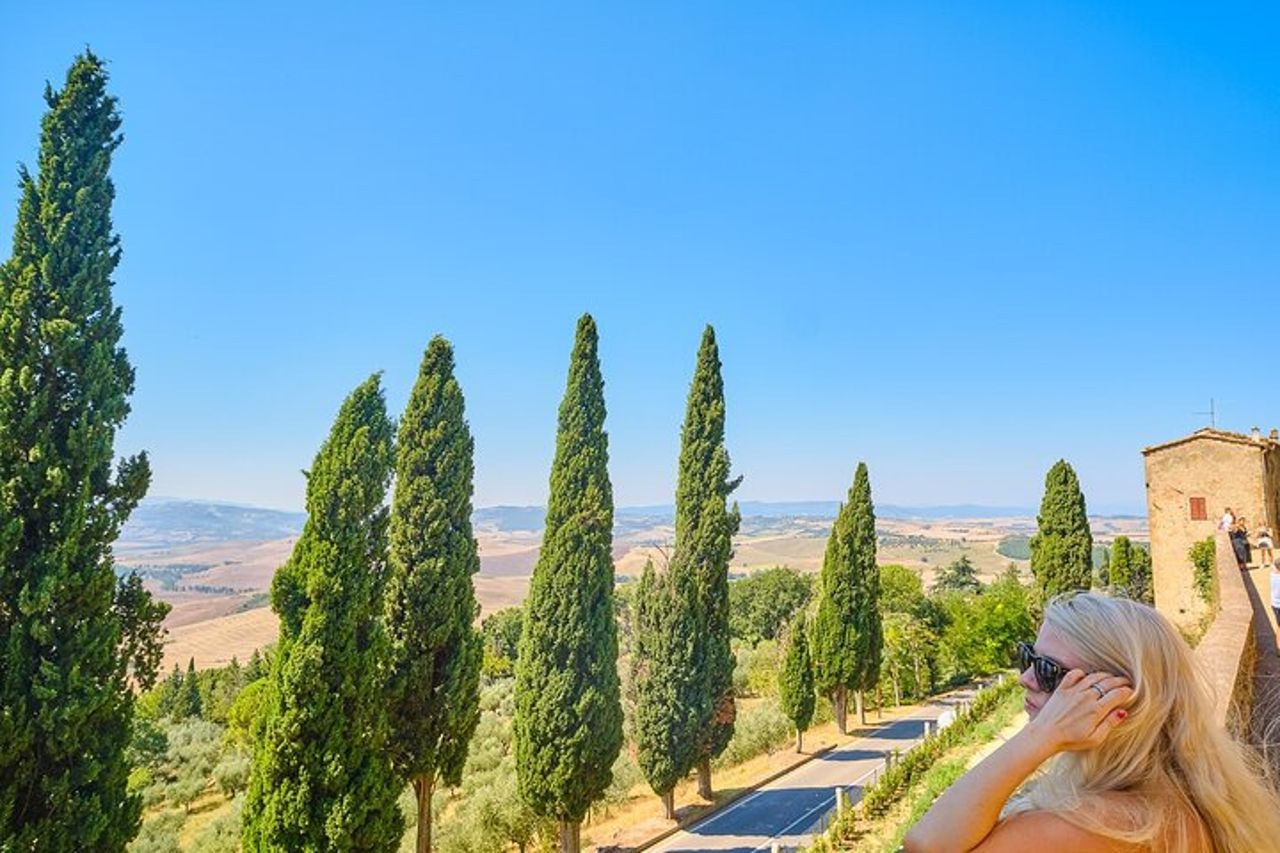 Tour di un'intera giornata in Val d'Orcia e Campi dei Gladiatori con Vini