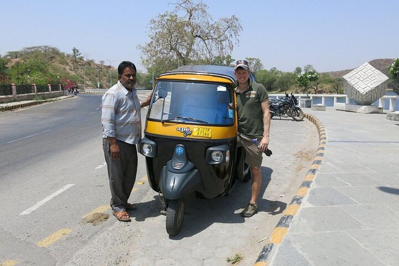 Tour panoramico privato di Udaipur in Tuk-Tuk o in auto con autista — 6