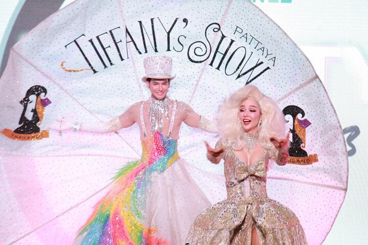 Tiffany Show Pattaya Biglietto d'ingresso con trasferimento — 5