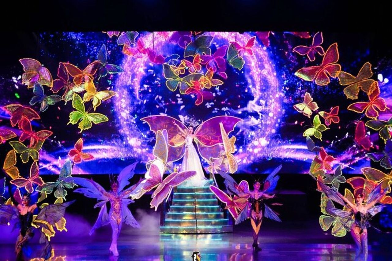 Tiffany Show Pattaya Biglietto d'ingresso con trasferimento