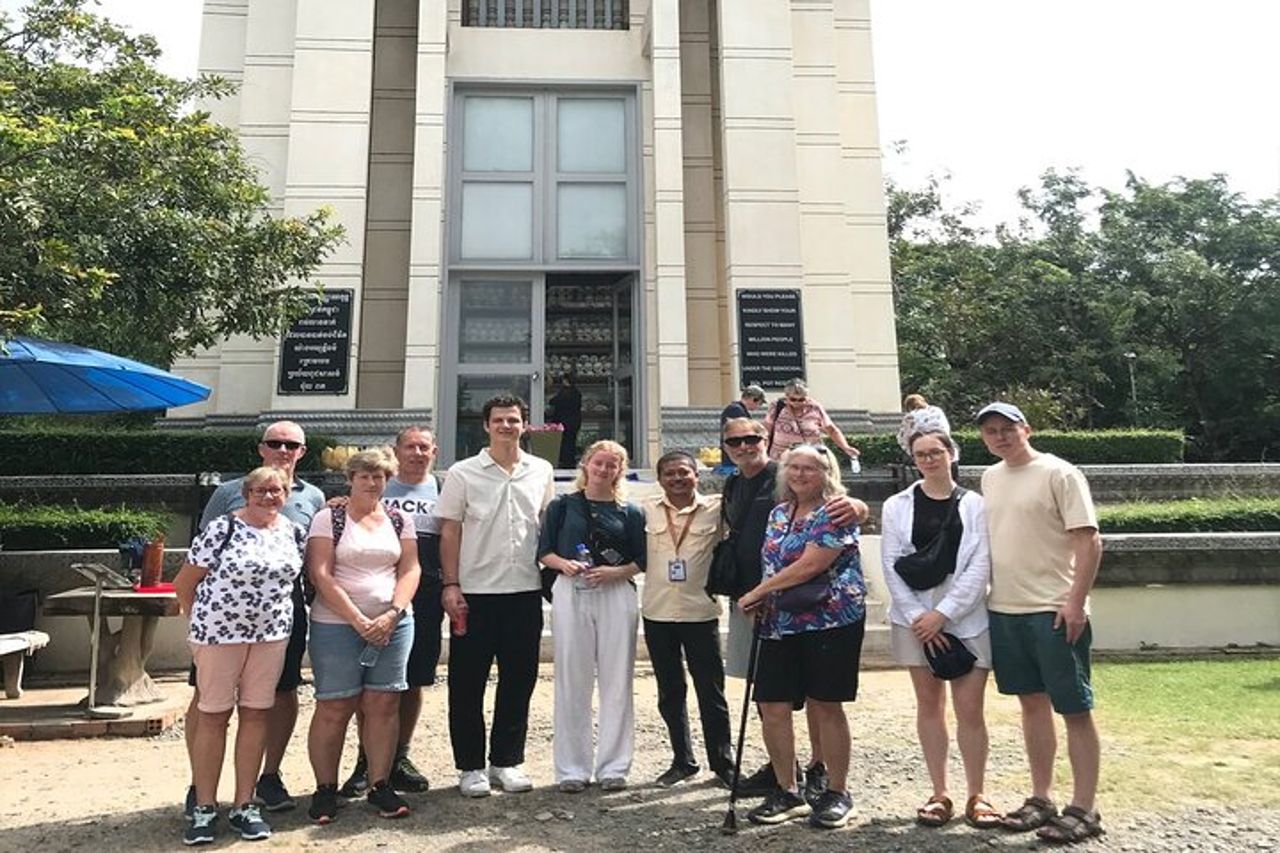 Tour del campo di sterminio e del museo del genocidio di Toul Sleng — 3