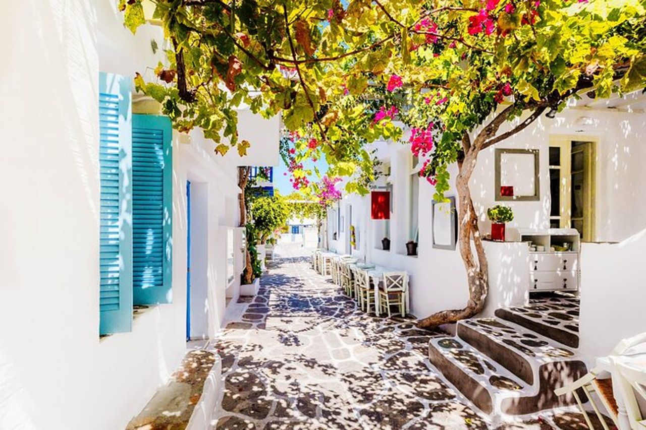Tour guidato di scoperta di Paros e Antiparos di un'intera giornata in Inglese — 7