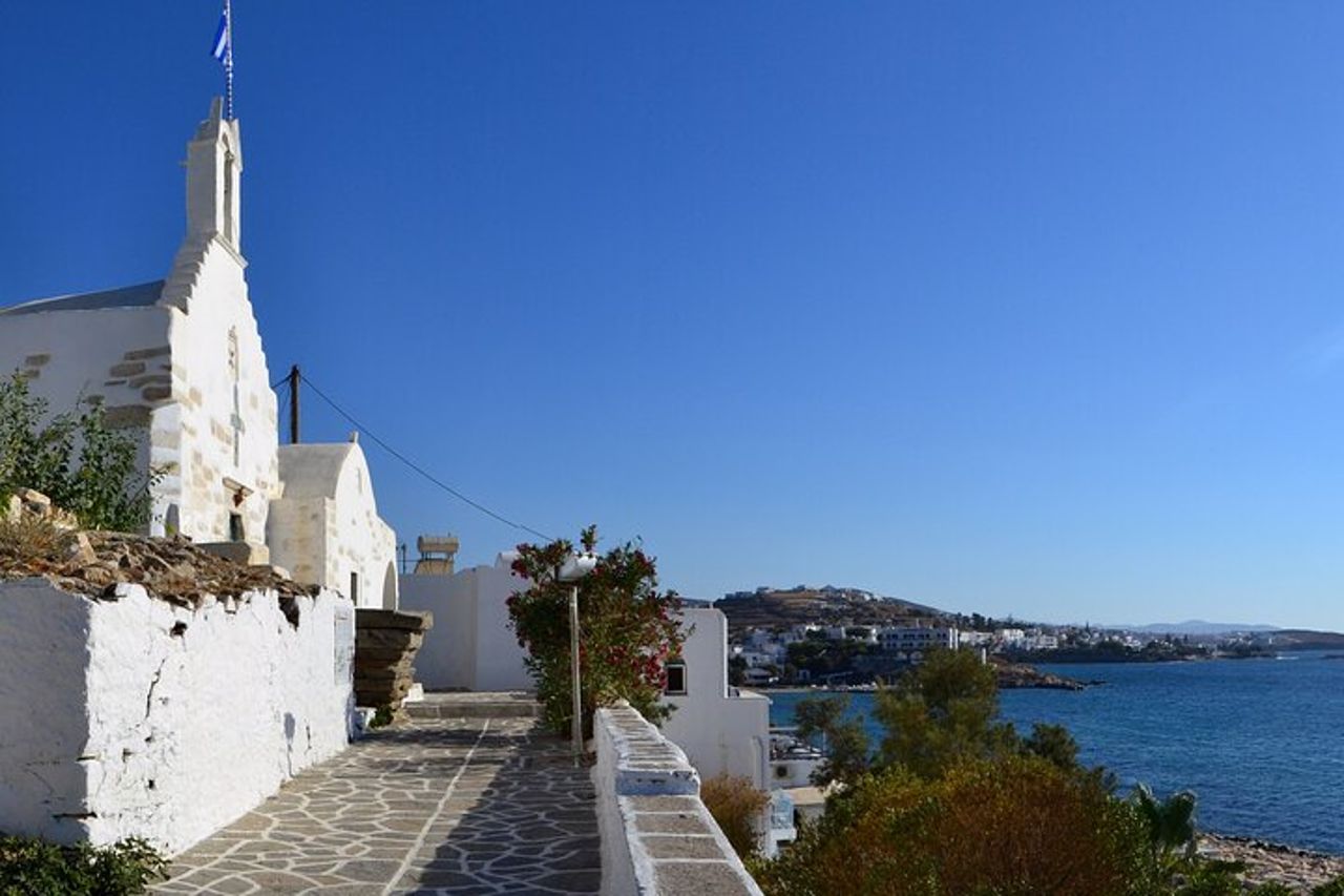 Tour guidato di scoperta di Paros e Antiparos di un'intera giornata in Inglese — 3
