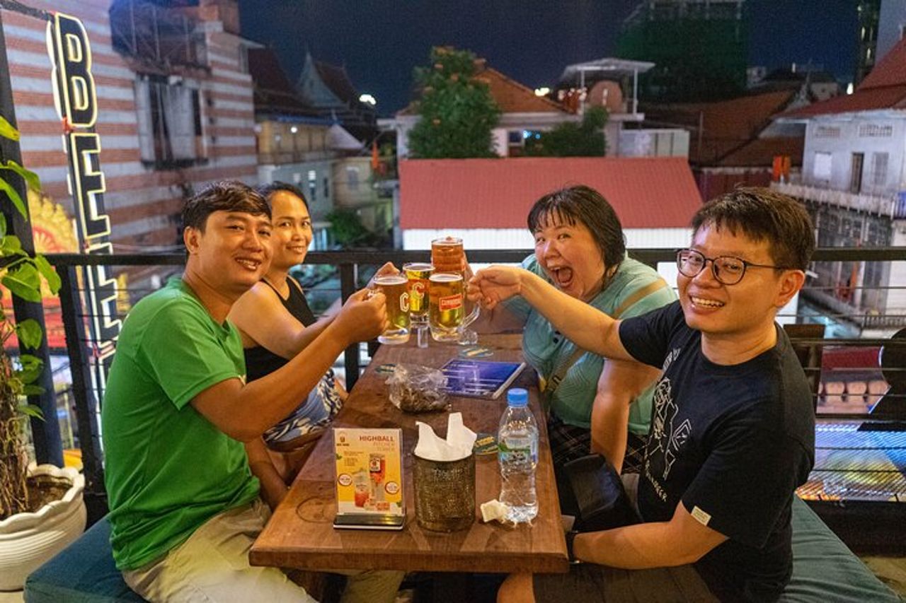 Phnom Penh Evening Food Tour - Inclusive 5 tappe Degustazioni locali — 6