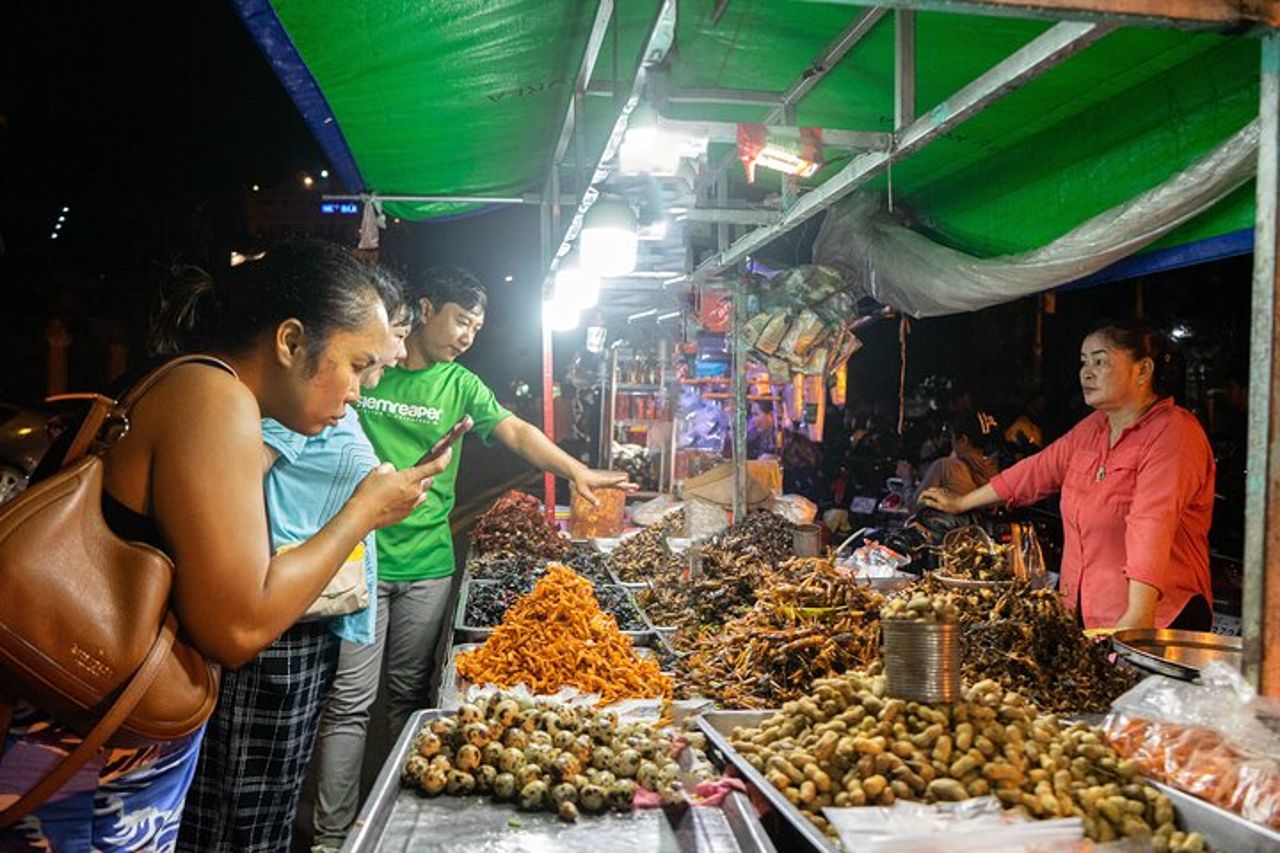 Phnom Penh Evening Food Tour - Inclusive 5 tappe Degustazioni locali — 7