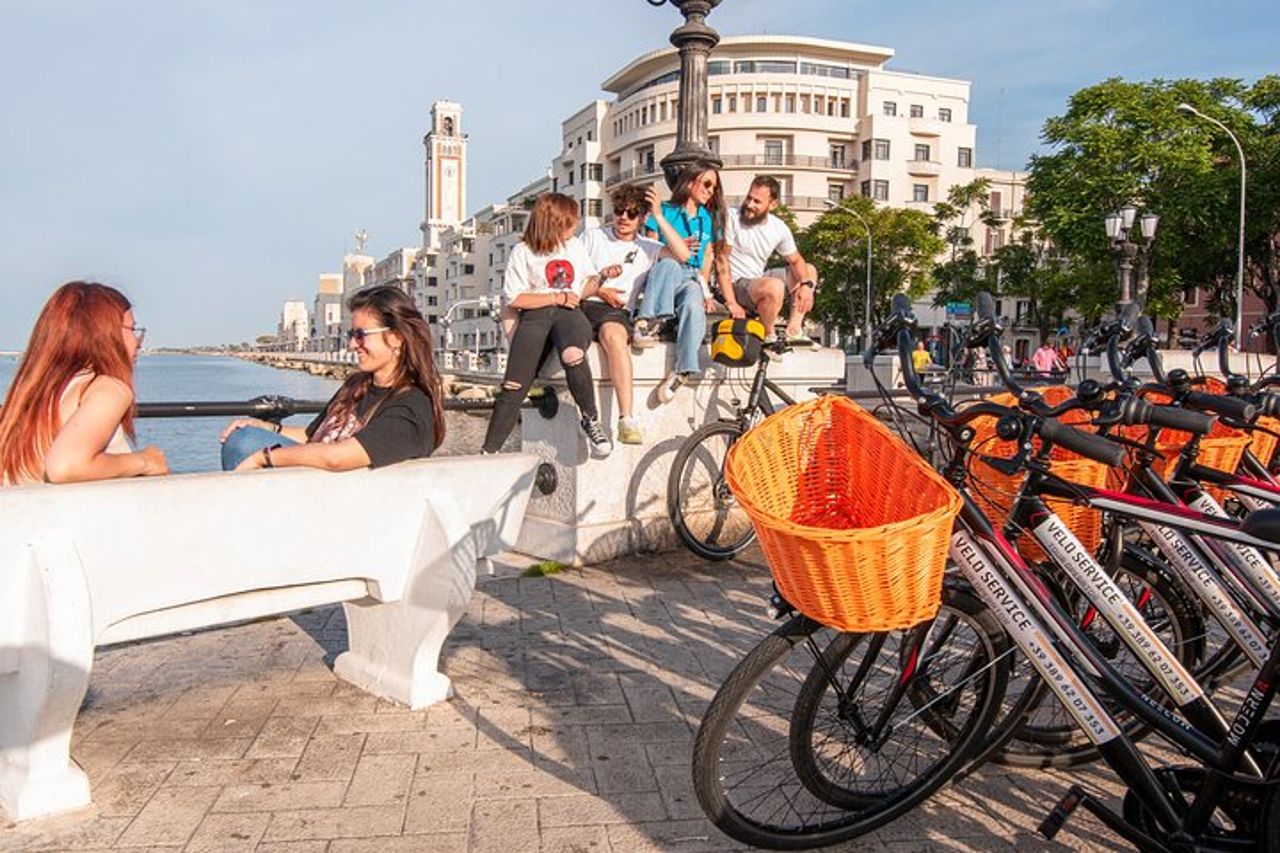 Tour in bici del cibo di strada a Bari — 7