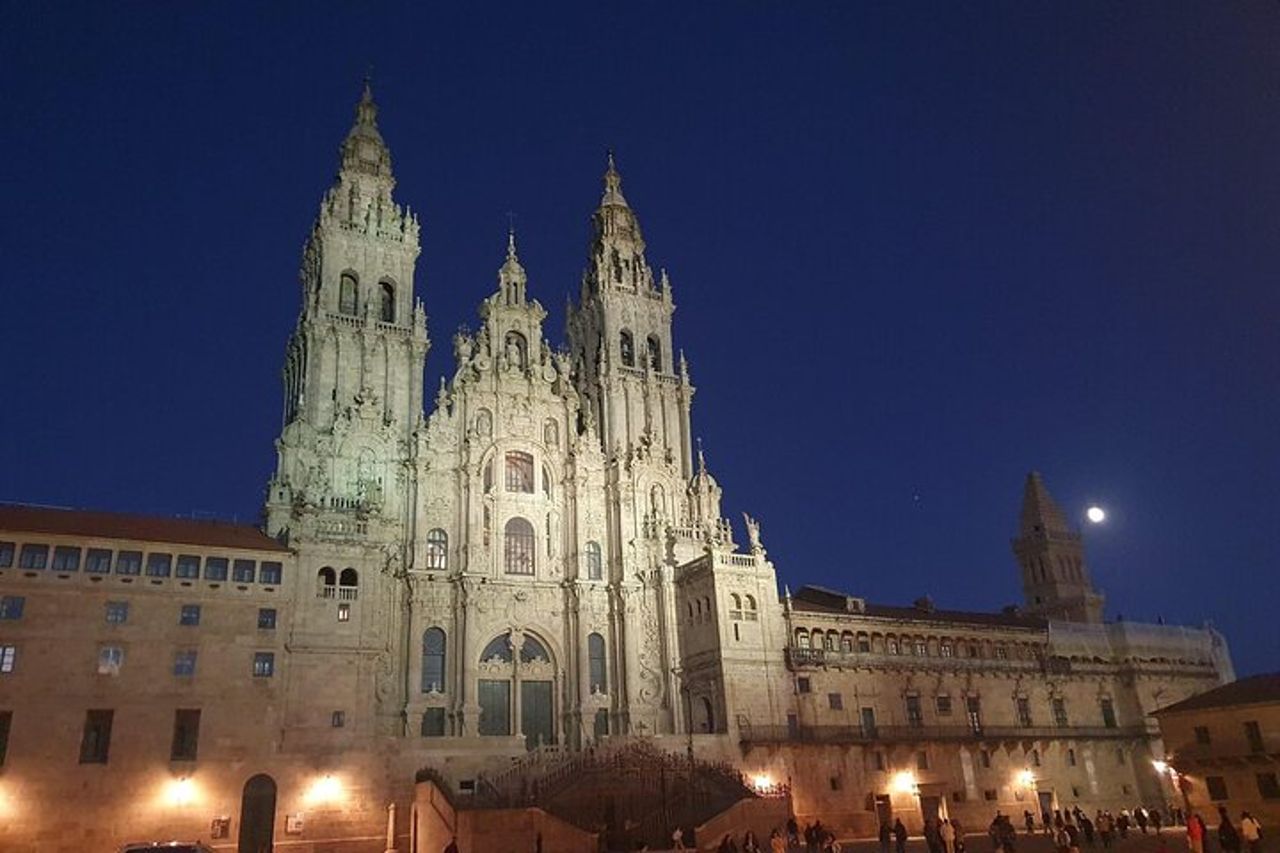 Da Porto a Santiago DE Compostela Viaggio di sola andata Fino a 4 fermate — 9