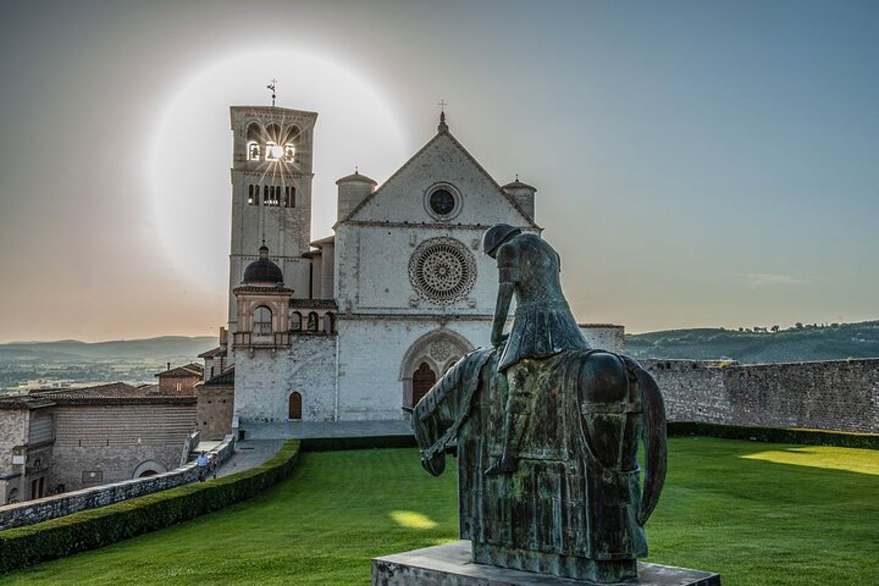 Tour della Basilica di San Francesco con guida ufficiale — 7