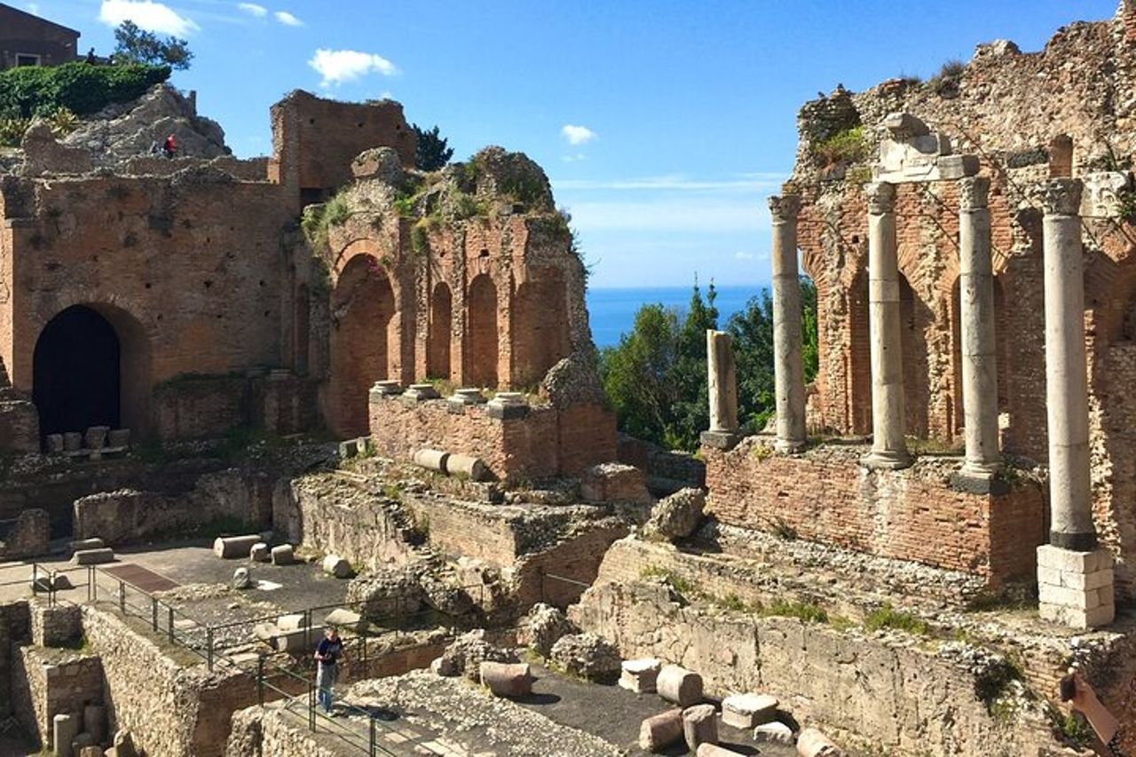 Tour di mezza giornata a Taormina, Castelmola e Isola Bella — 3