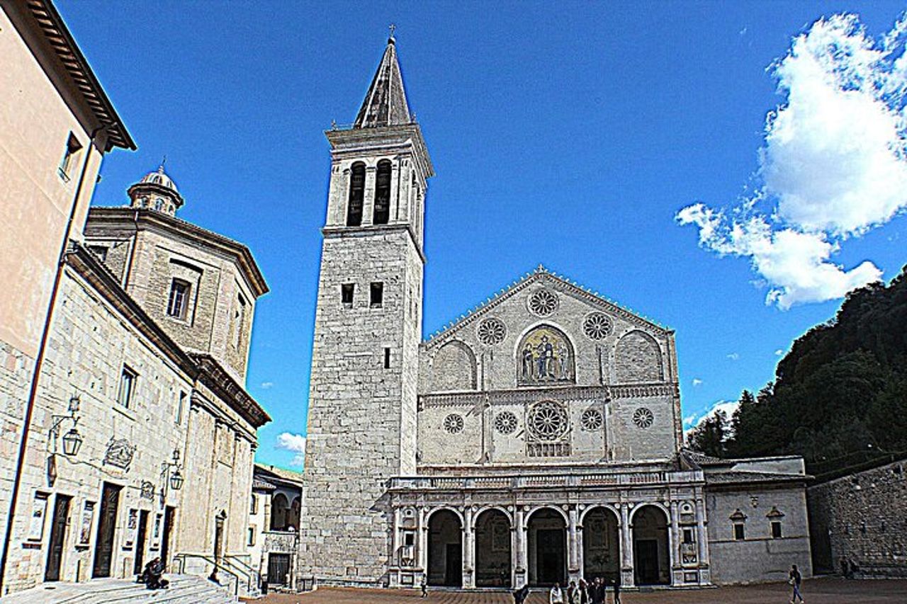 Tour privato a piedi di Spoleto con Guida Ufficiale — 6