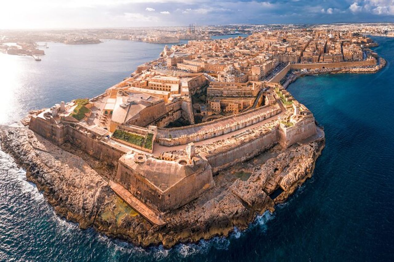 Crociera intorno ai porti e alle insenature di Malta da Sliema