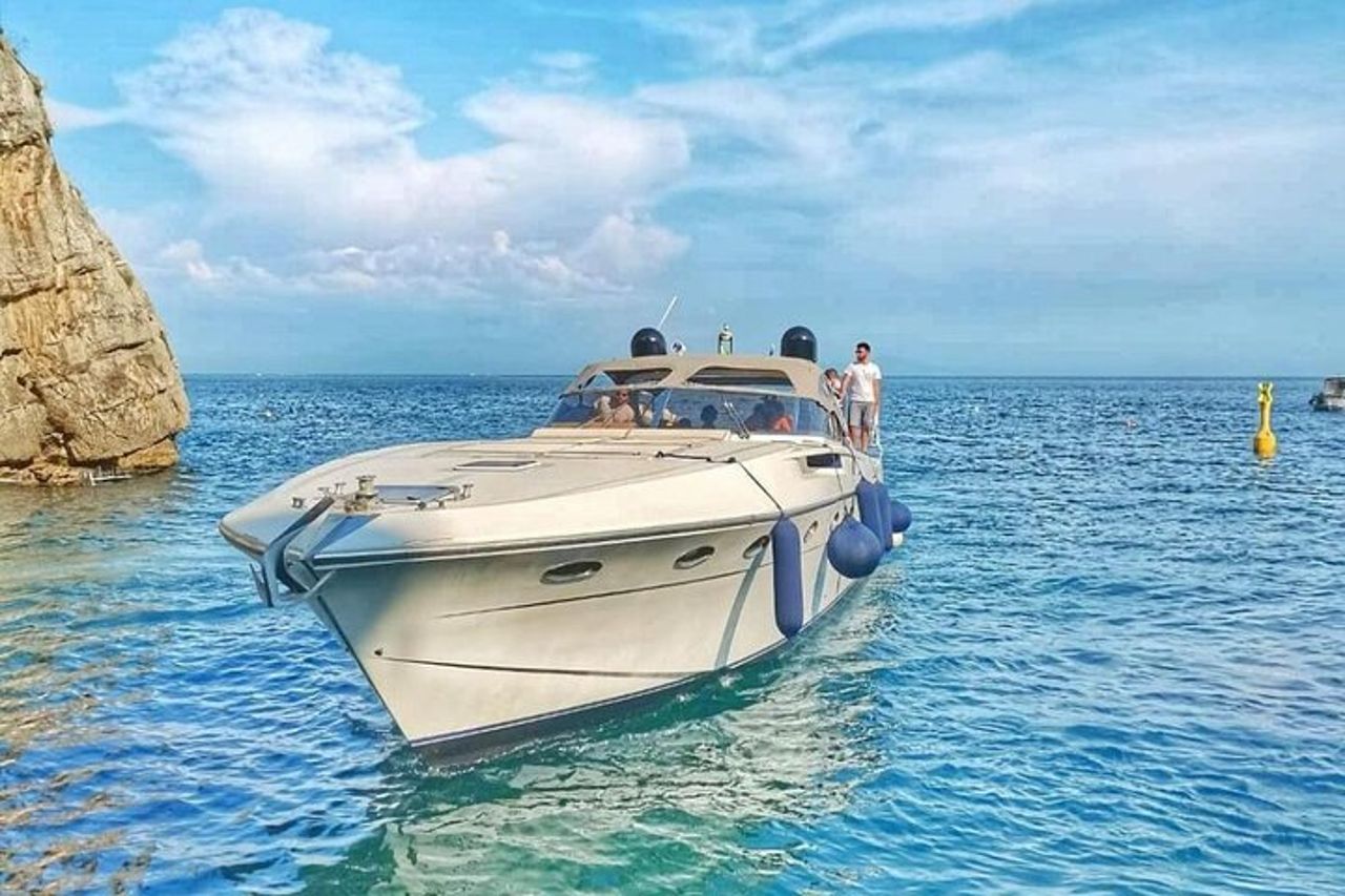 Tour Privato in Yacht a Gallipoli — 8