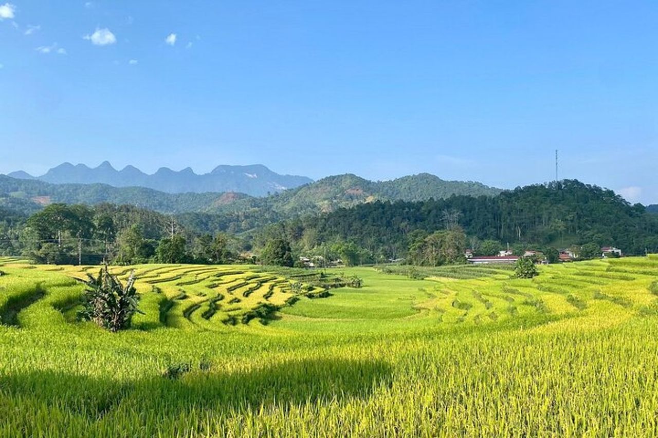 Ha Giang Comfort Car Ride 4D3N — 4