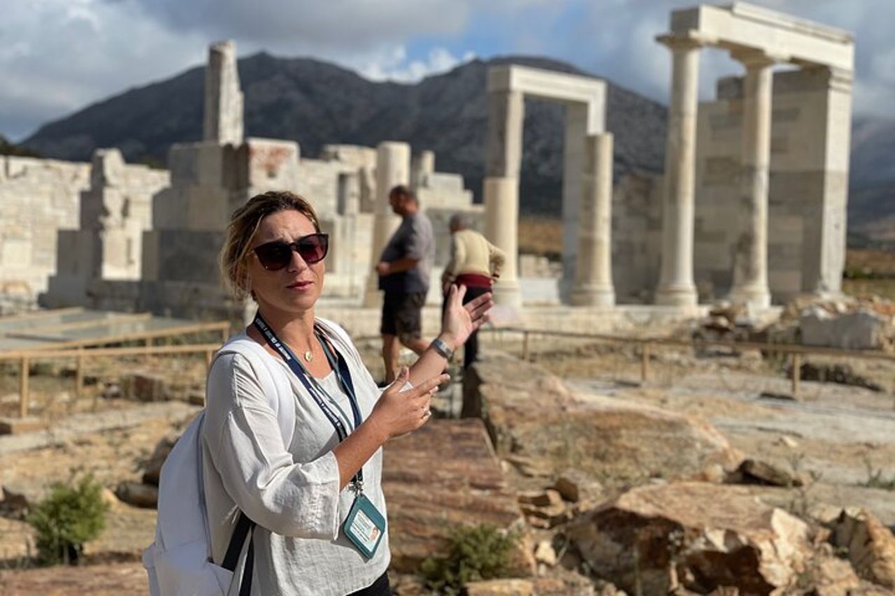Tour di mitologia e siti antichi di Naxos con formaggio e vino