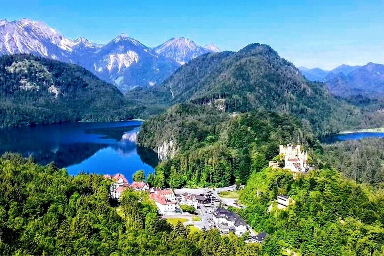 Salta la coda Tour privato deluxe di NEUSCHWANSTEIN e del monte Zugspitze — 5