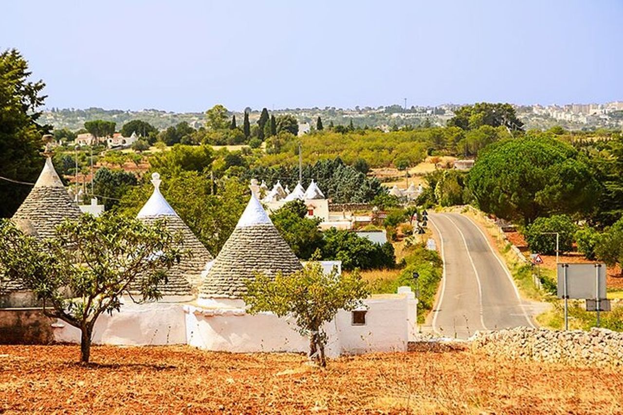 Tour di LOCOROTONDO e ALBEROBELLO in partenza da Bari — 2