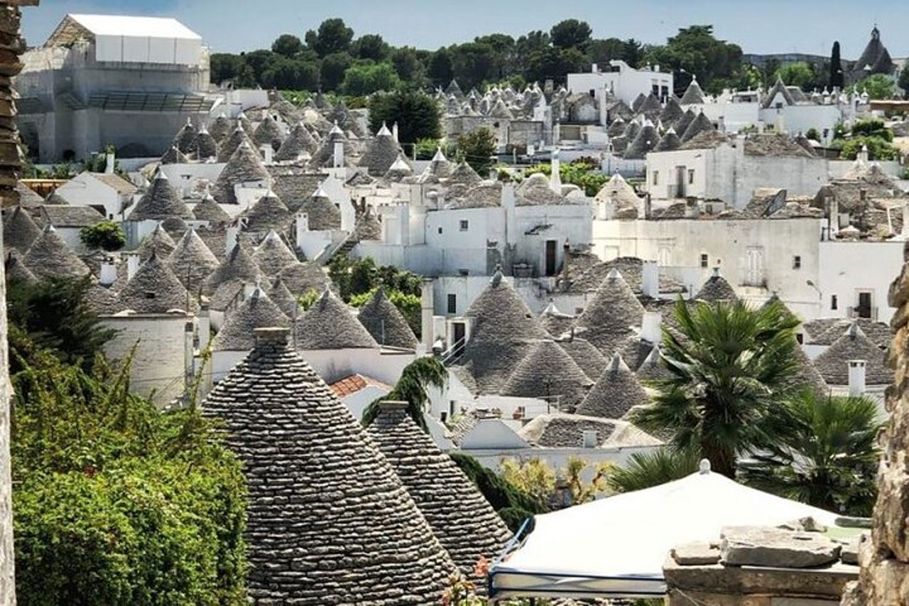 Tour di LOCOROTONDO e ALBEROBELLO in partenza da Bari — 4