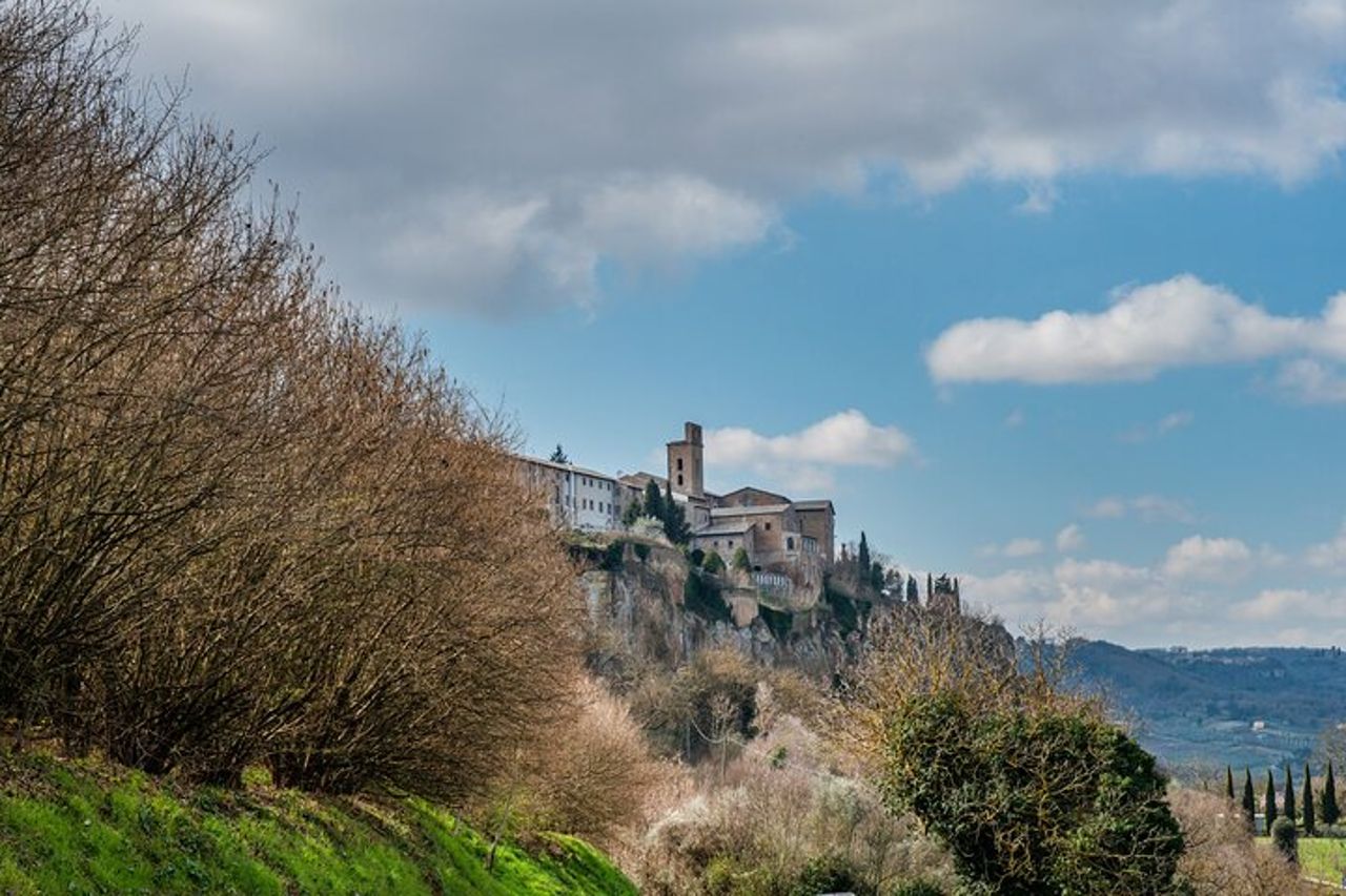 Tour di Orvieto e visita del Duomo con una guida ufficiale — 4