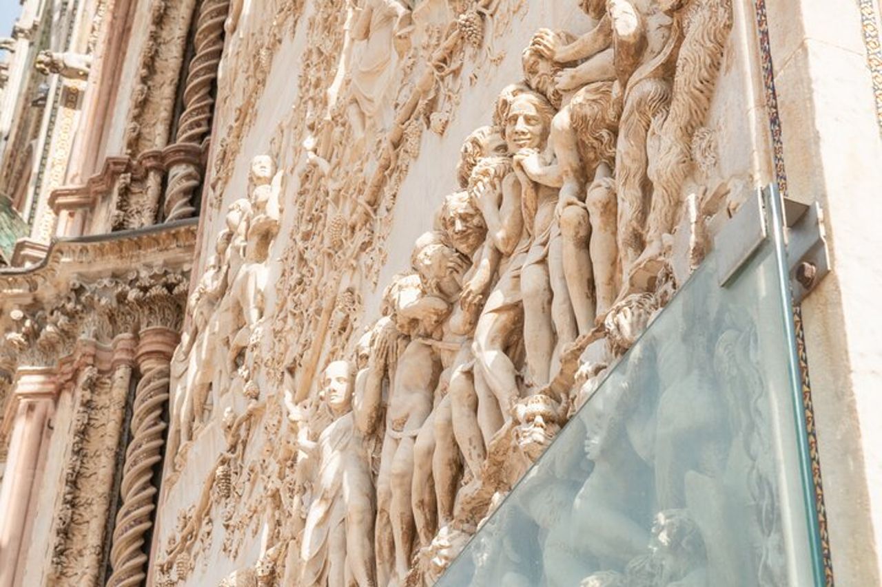 Tour di Orvieto e visita del Duomo con una guida ufficiale — 9
