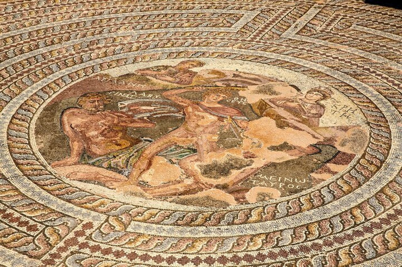 Escursione in pullman a Pafos e Kourion in italiano — 5