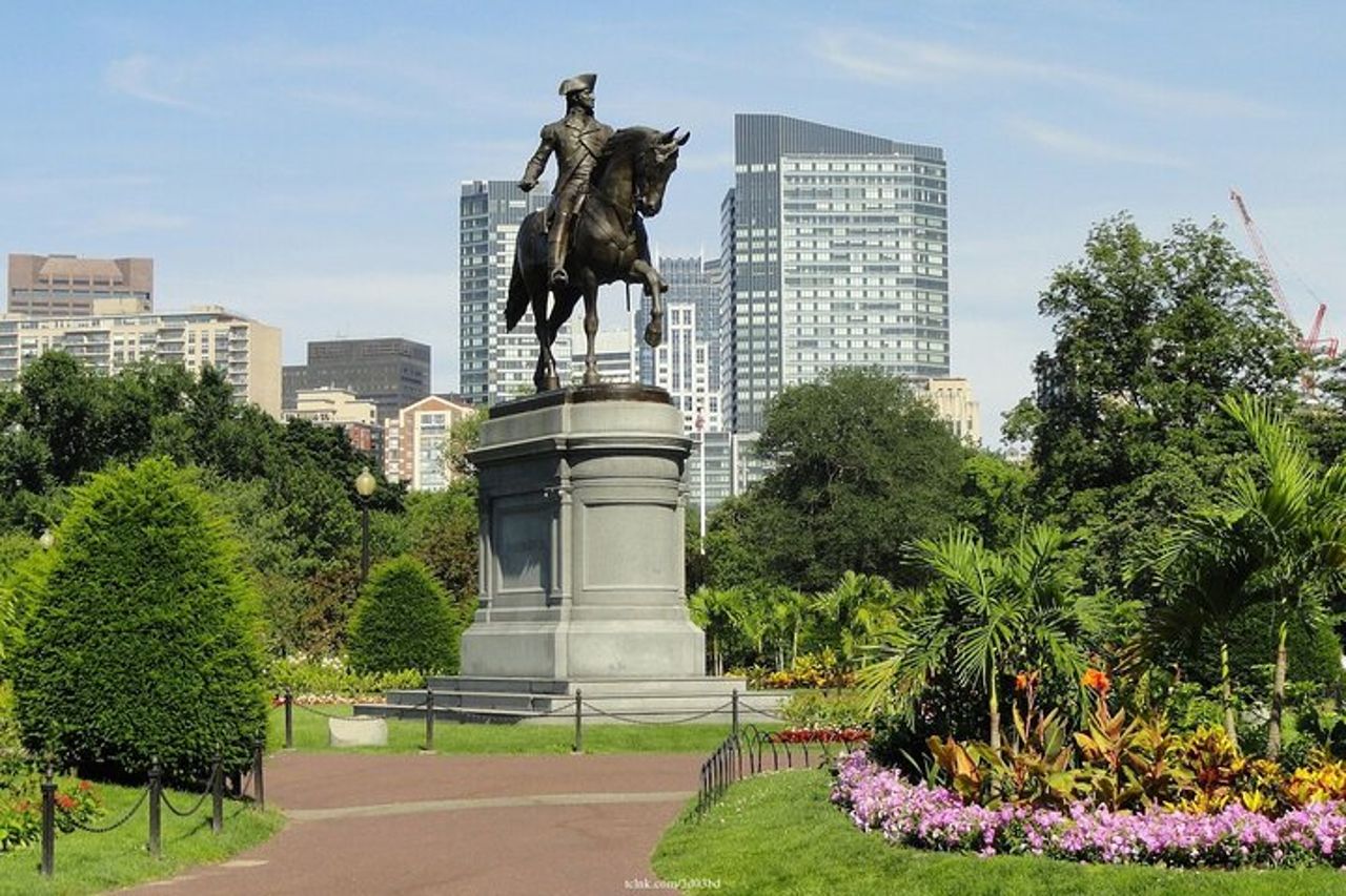 Beyond Boston Freedom Trail: tour privato a piedi di mezza giornata — 2