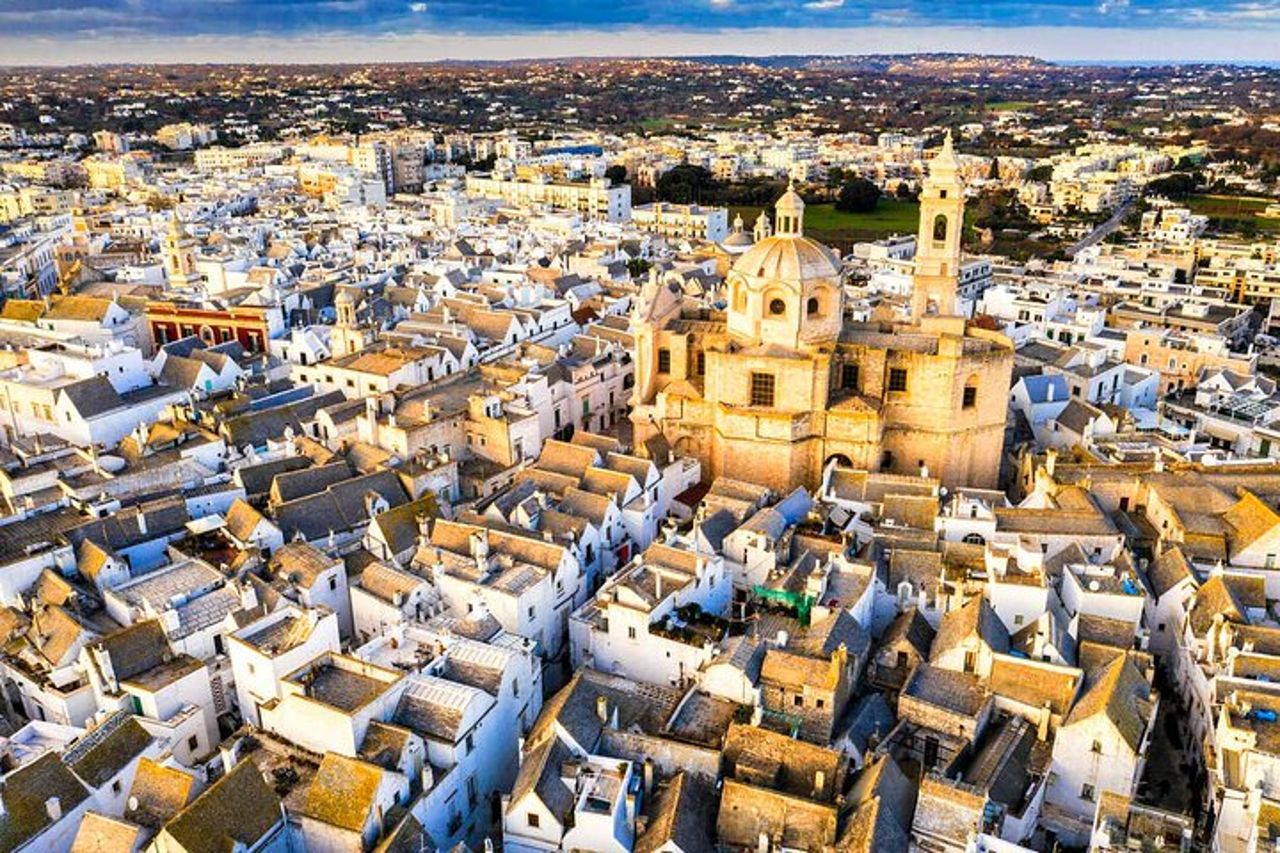 Ostuni, Cisternino e locorotondo tour durata 8 ore — 4