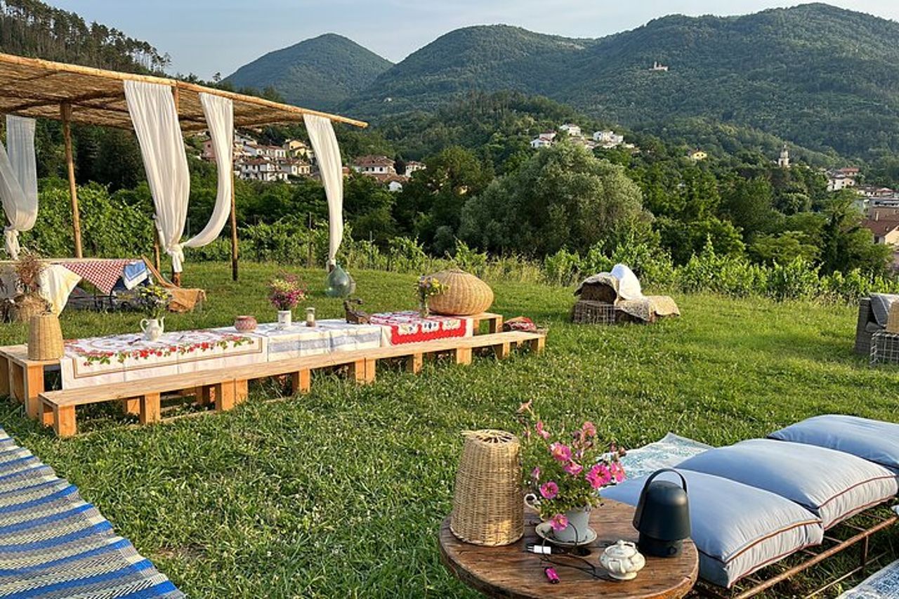 Cesarine: festa al tramonto con spritz e pesto nella campagna delle Cinque Terre — 3