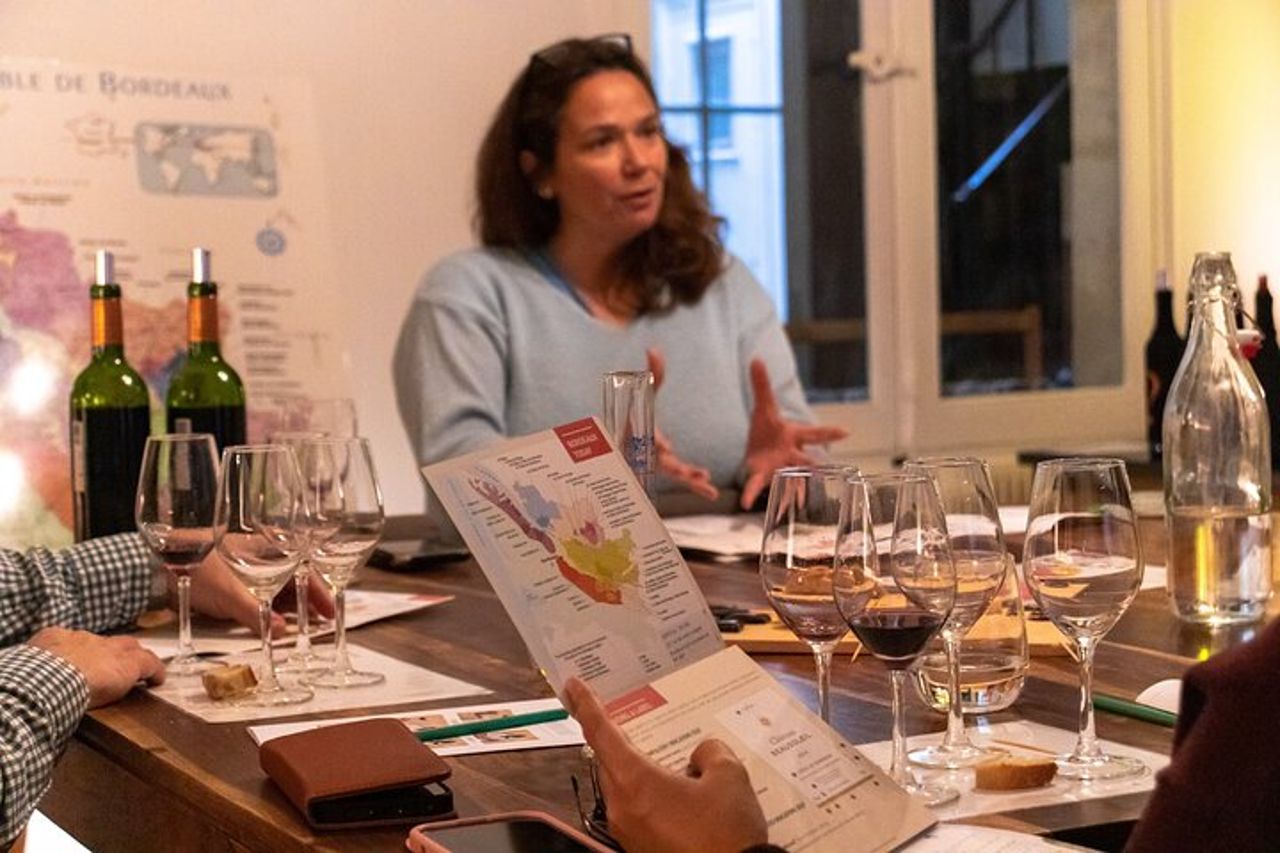 Bordeaux Super Saver Wine Tasting class e la regione di St Emilion