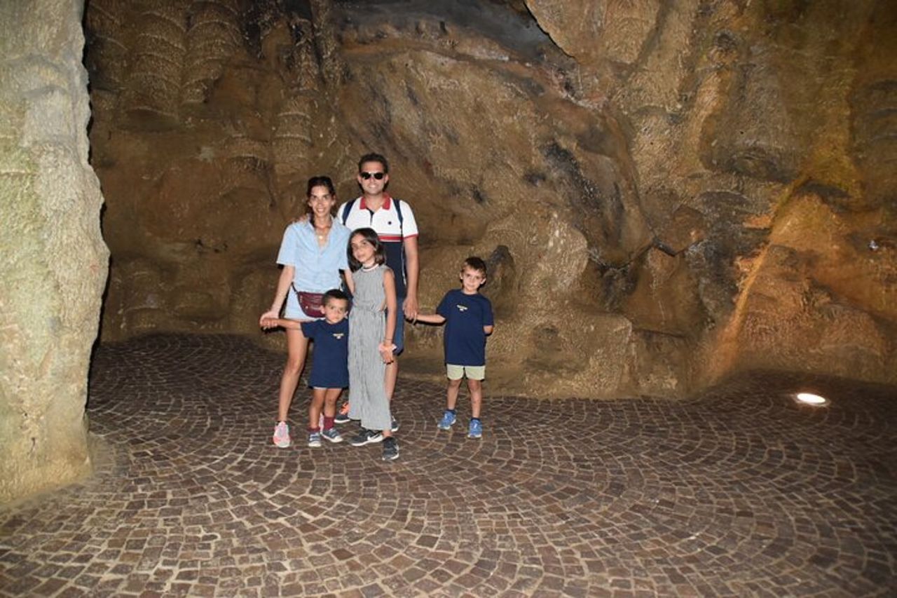 Tour privato di Tangeri da Malaga o Marbella con guida e autista — 3