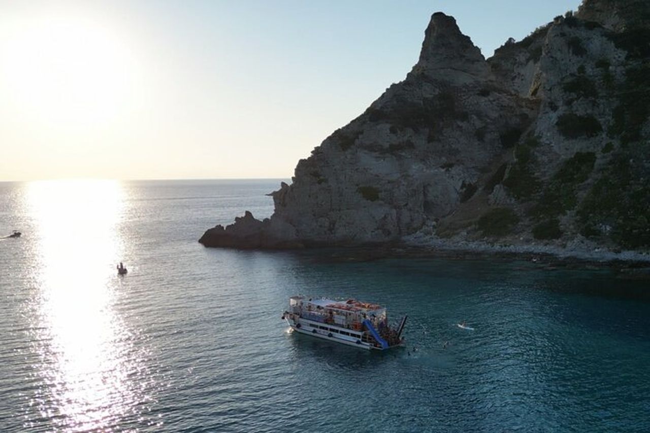 Tour barca Tropea Capo Vaticano aperitivo snorkeling al tramonto — 5
