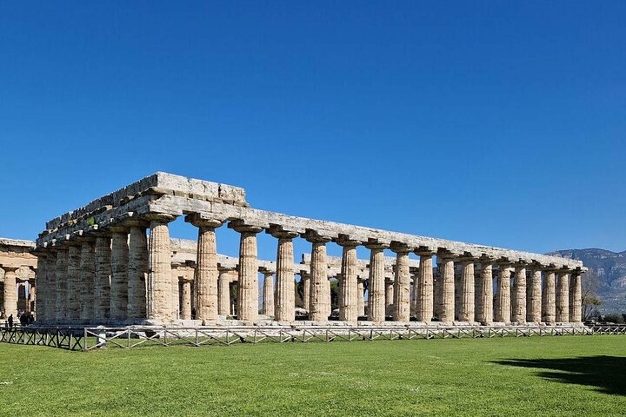 Trasferimenti privati da e per Napoli da Paestum e Caserta — 3