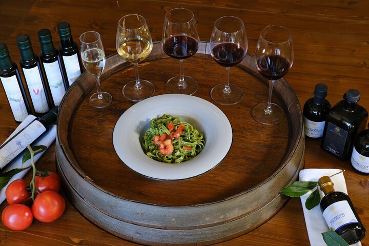Degustazione di vini e oli EVO con pranzo toscano — 3