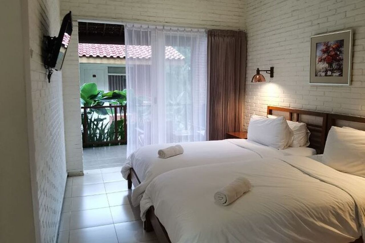 Tour del Monte Bromo, Ijen e Cascate di Madakaripura (3 giorni e 2 notti) - Hotel — 9