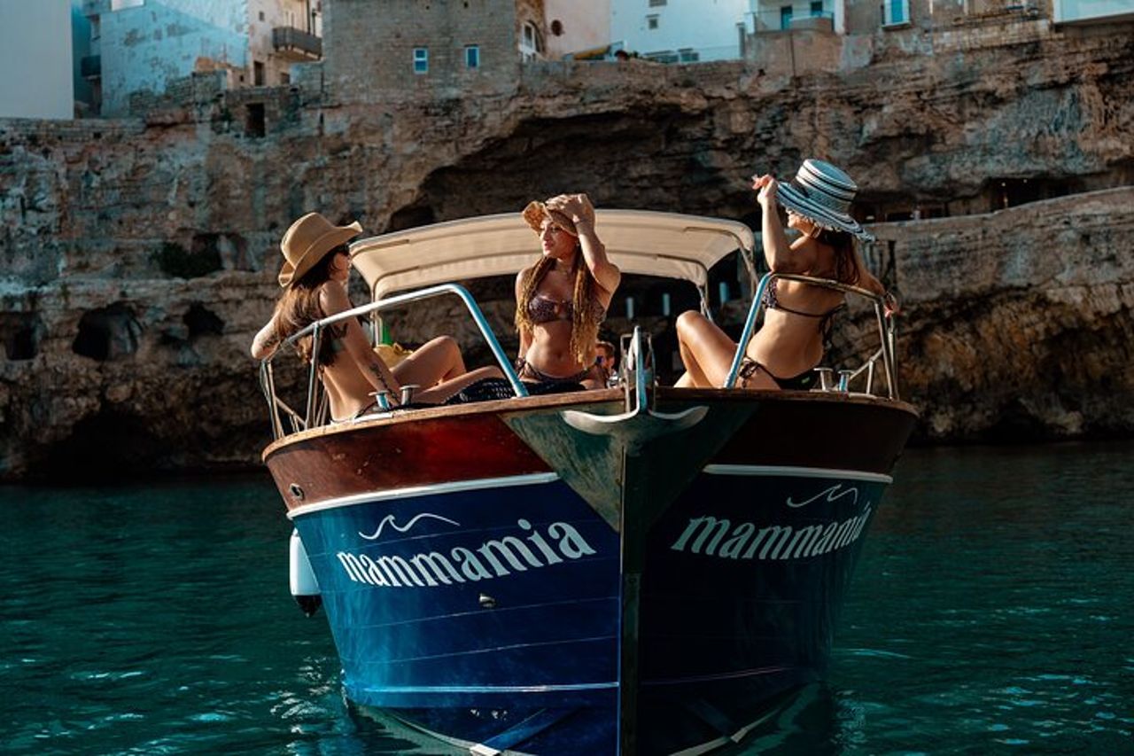 Escursione di Gruppo in Barca a Polignano | MAMMAMIA Boat — 5