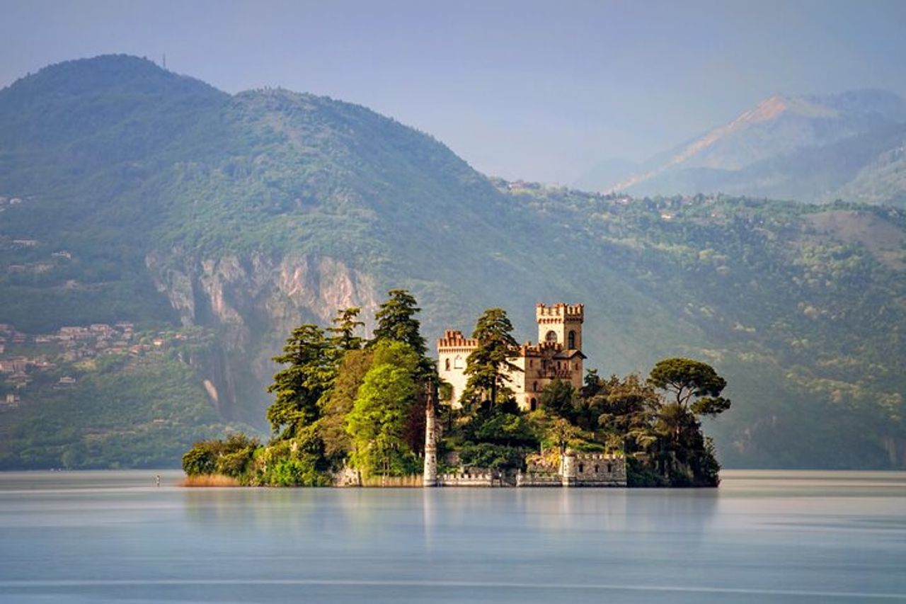 Esperienza VIP al Lago d'Iseo e degustazione di vini Franciacorta — 3