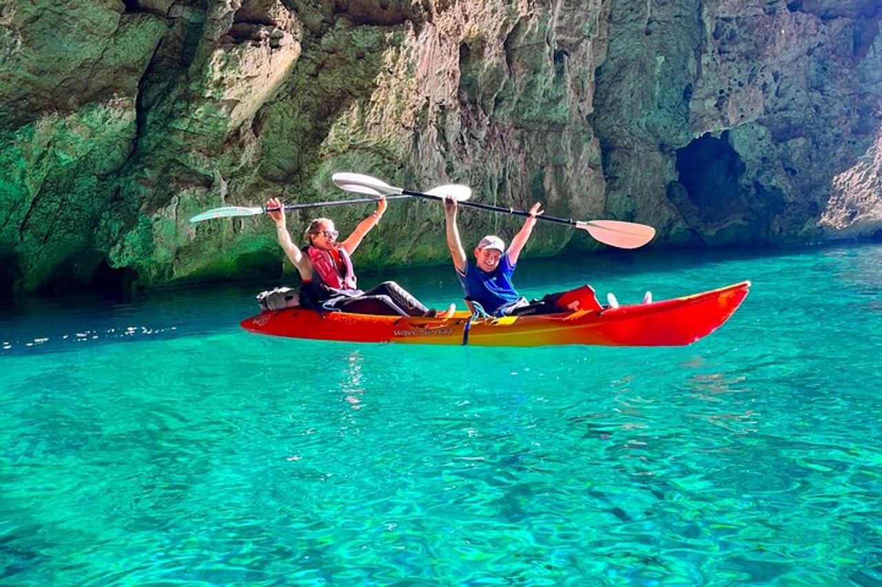 Cova dels Orguens: tour di esplorazione delle grotte in kayak e snorkeling a Javea — 3