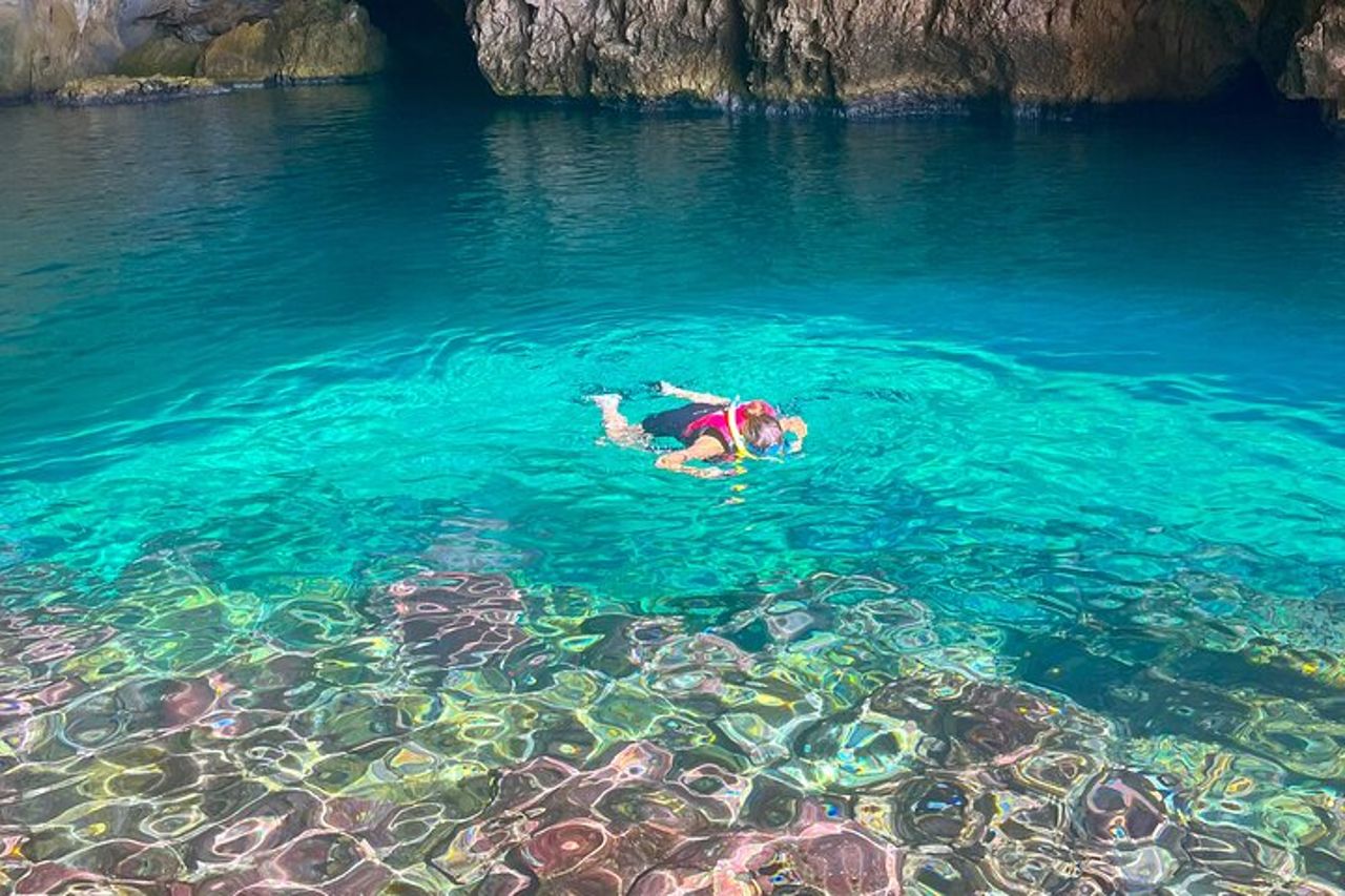 Cova dels Orguens: tour di esplorazione delle grotte in kayak e snorkeling a Javea — 8